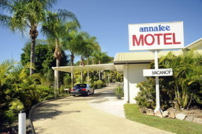 Отель Annalee Motel Beaudesert  Бодесерт